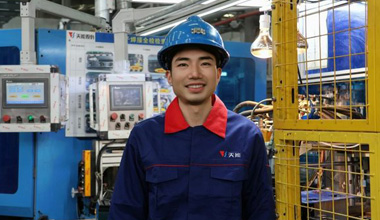侯斌：从职场新人到新型工匠